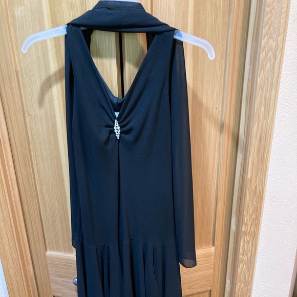 Sally size M Black Dress - Picture 4 of 4